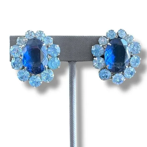 Vintage 1950s Blue Rhinestone Earrings Clip On Bridal Statement Costume Jewelry - Picture 10 of 15